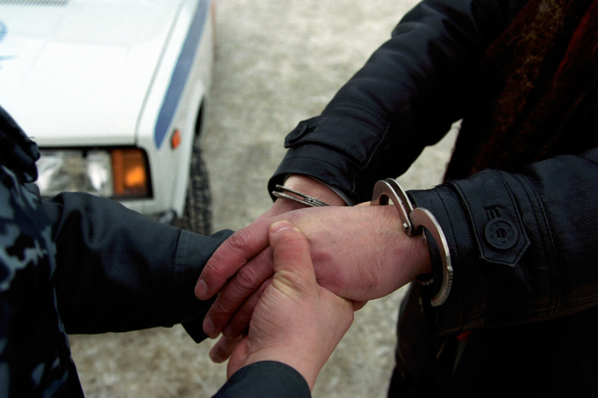 Azerbaijan extradites 4 wanted persons from Russia