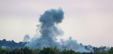 Israeli army strikes Hezbollah targets in Lebanon