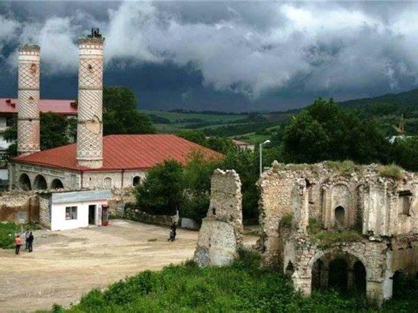 International travelers start their trip to Azerbaijan's Garabagh