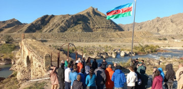 International travelers visit Khudafarin Bridge in Azerbaijan’s Jabrayil