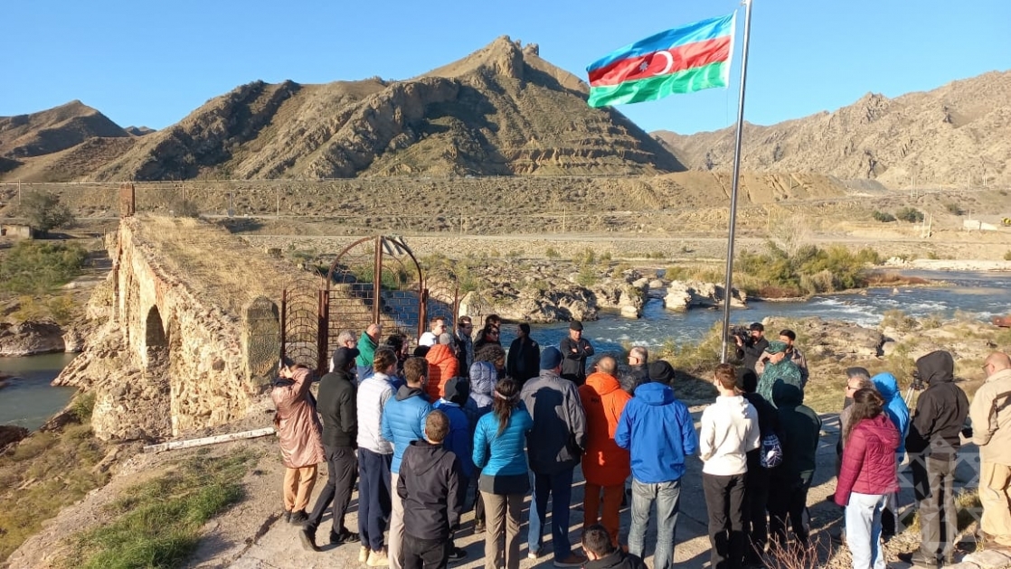 International travelers visit Khudafarin Bridge in Azerbaijan’s Jabrayil