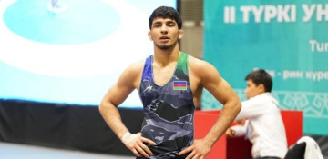 Azerbaijani freestyle wrestler claims gold in 2nd Turkic Universiade