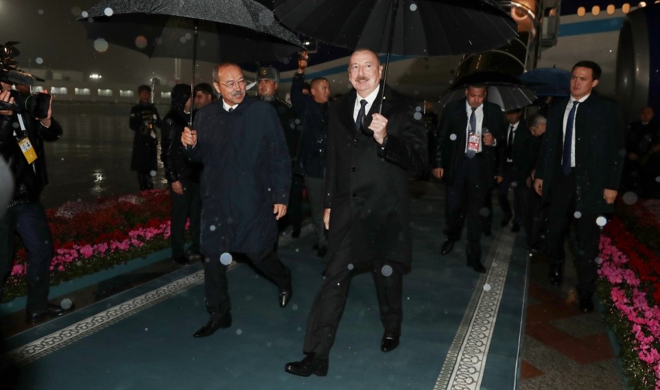 President of Azerbaijan Ilham Aliyev embarked on visit to Uzbekistan