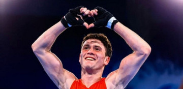 Azerbaijani boxer beats Armenian rival to become two-time European champion