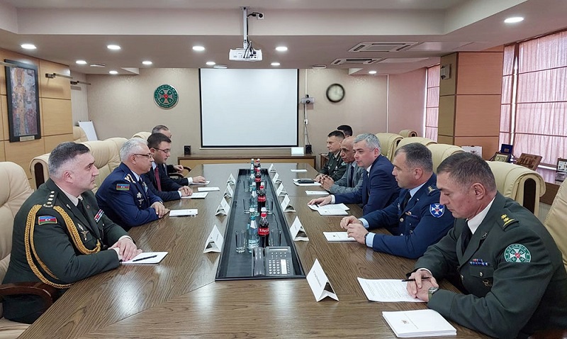 Azerbaijan, Georgia discuss further expansion of military cooperation