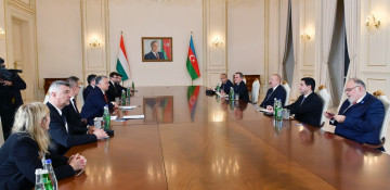 President Ilham Aliyev met with Prime Minister of Hungary (UPDATED)