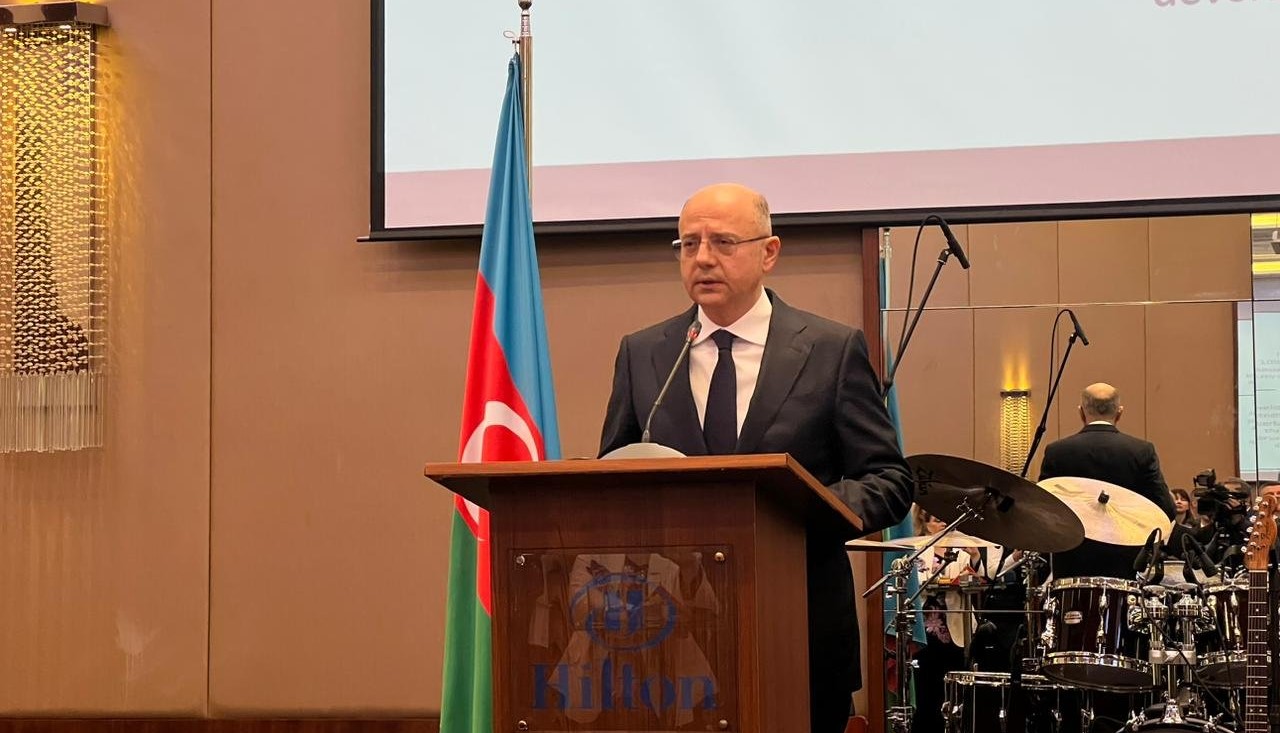 Crude oil, petroleum products form bulk of Azerbaijani-Romanian trade turnover - minister