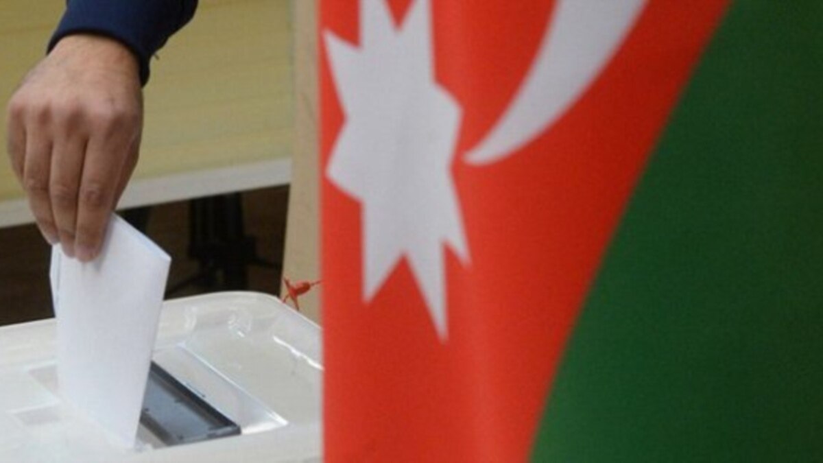 Azerbaijan announces early presidential election