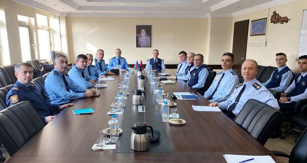 Azerbaijani, Turkish Air Forces hold staff talks