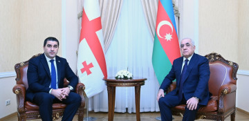 Azerbaijani PM meets with Chairman of Georgian Parliament