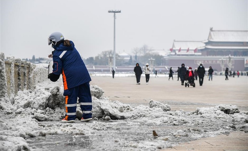As blizzard nears, Beijing suspends classes for primary, secondary schools, kindergartens