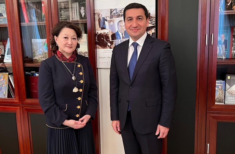 Azerbaijani presidential aide meets with president of Turkic Culture and Heritage Foundation