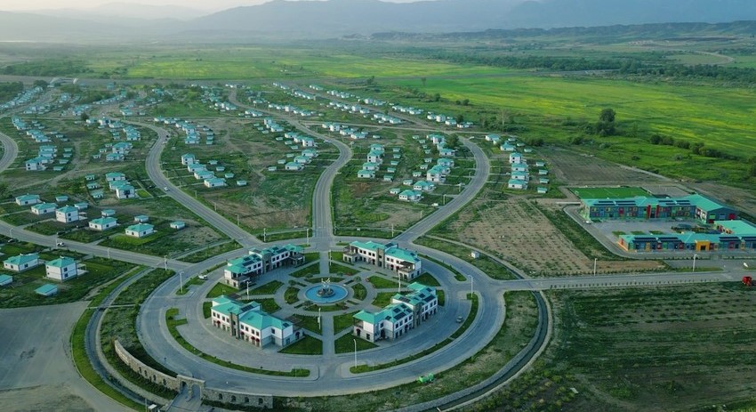 Contribution of regional socio-economic development to growth of national economy (ANALYTICS)