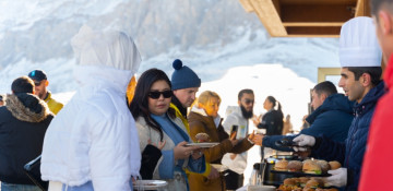 Representatives of foreign tourism industry and bloggers visit Azerbaijan