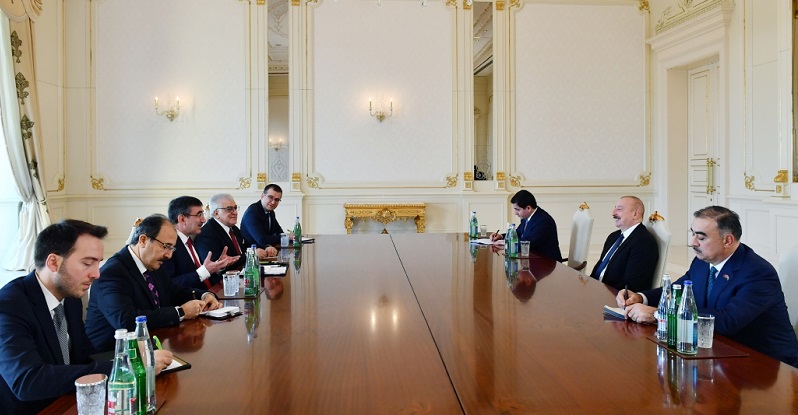 President Ilham Aliyev receives Turkish Vice President 