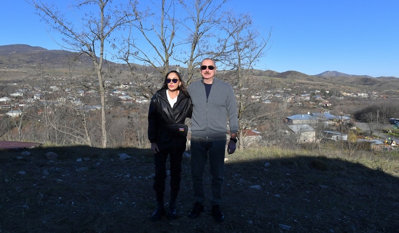 President Ilham Aliyev and First Lady Mehriban Aliyeva visit Girmizi Bazar settlement of Khojavand district