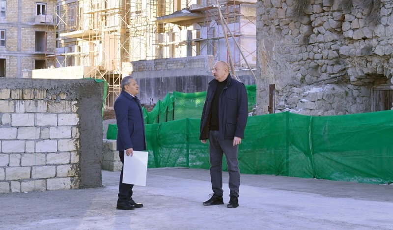 President Ilham Aliyev examines construction progress of first residential complex consisting of 23 buildings in Shusha