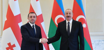 Georgian prime minister congratulates Azerbaijani leader on his birthday