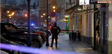 Czech Republic detains four people for endorsing shooting in Prague