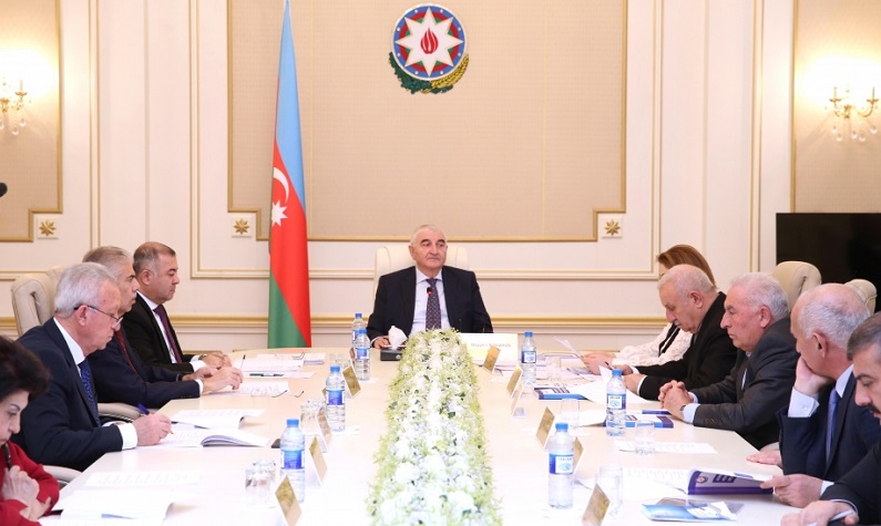 Azerbaijan's Central Election Commission approves authorized representatives of eight presidential candidates