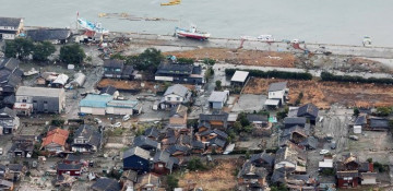 Death toll rises to 62 in strong Japan quakes as aftershocks continue