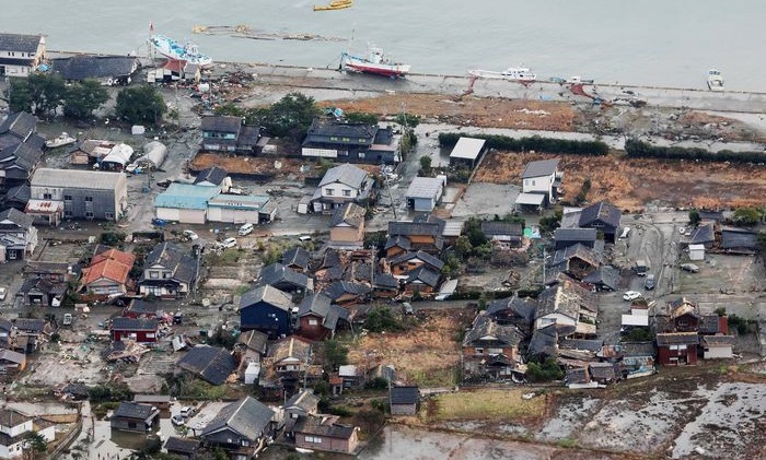 Death toll rises to 62 in strong Japan quakes as aftershocks continue