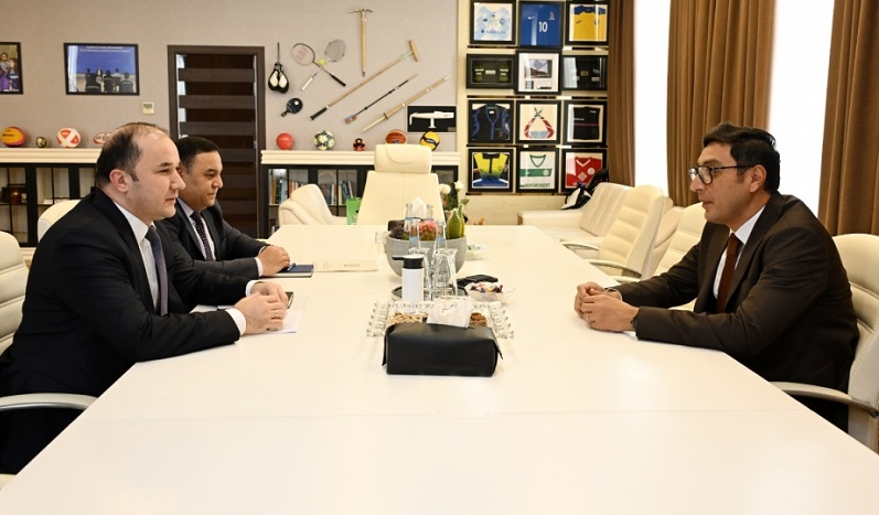 Azerbaijan, Tajikistan discuss prospects for cooperation in youth policy and sports