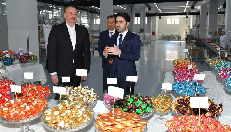 President Ilham Aliyev examines operations of confectionery manufacturing enterprise in Lankaran
