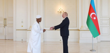 Azerbaijan's president receives credentials of incoming ambassador of Sierra Leone
