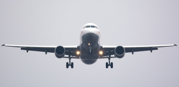 US plane makes emergency landing in Baku