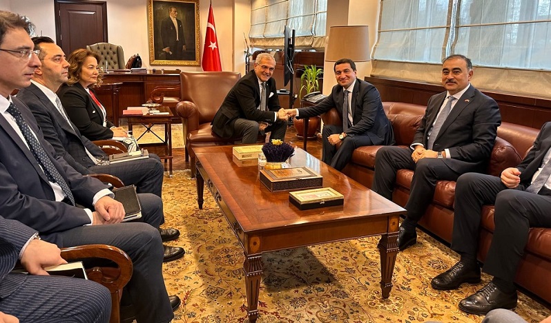 Azerbaijani presidential aide meets with Turkish deputy foreign minister