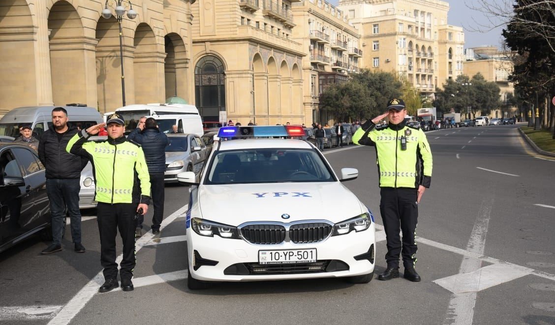 Azerbaijan observes moment of silence for 20 January martyrs