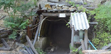 Gold mining tunnel in Mali collapses, killing more than 70 people