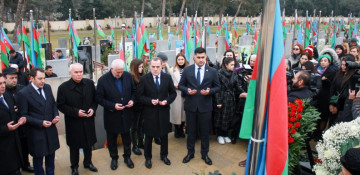 Azerbaijani Foreign Ministry’s leadership visits grave of martyr Orkhan Asgarov