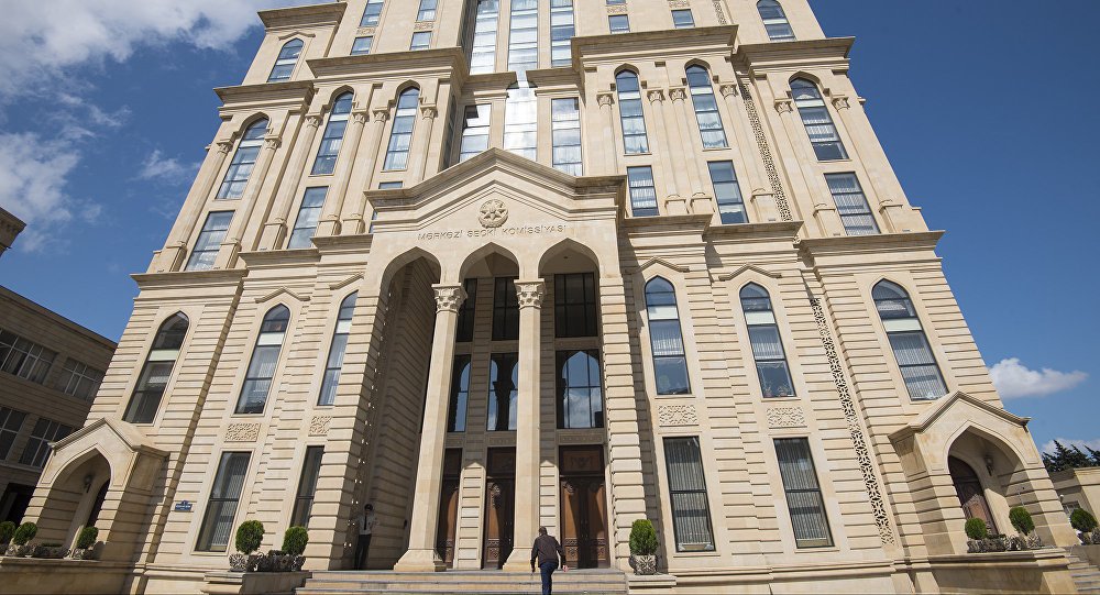 Azerbaijan’s CEC starts ballot papers distribution for snap presidential election 