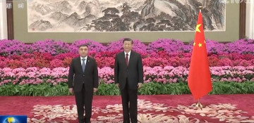 Azerbaijan’s ambassador presents his credentials to Chinese president