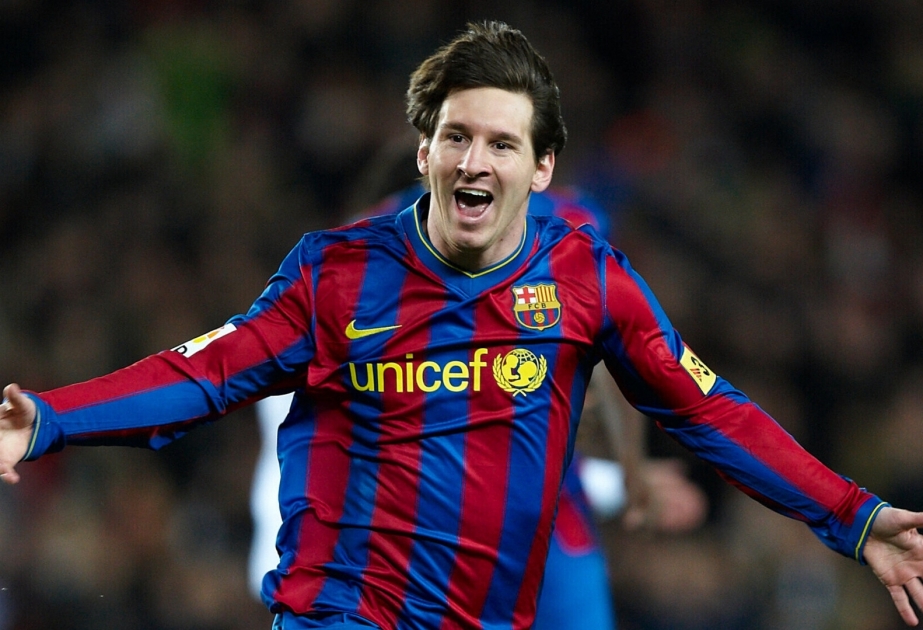 Napkin Messi signed to join Barcelona goes to auction