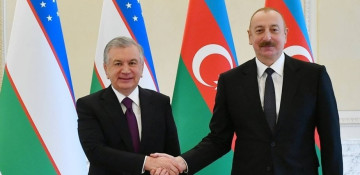 President Shavkat Mirziyoyev makes phone call to President Ilham Aliyev