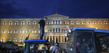 Greek farmers want to escalate protests after meeting with premier