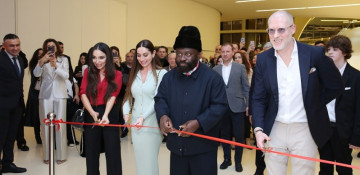 Heydar Aliyev Center hosts exhibition of Ghanaian artist Kojo Marfo