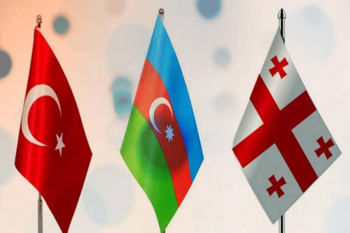 Azerbaijani, Turkish and Georgian FMs to hold tripartite meeting