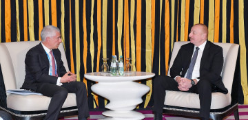 Azerbaijani President Ilham Aliyev meets with Co-General Manager of Leonardo company in Munich
