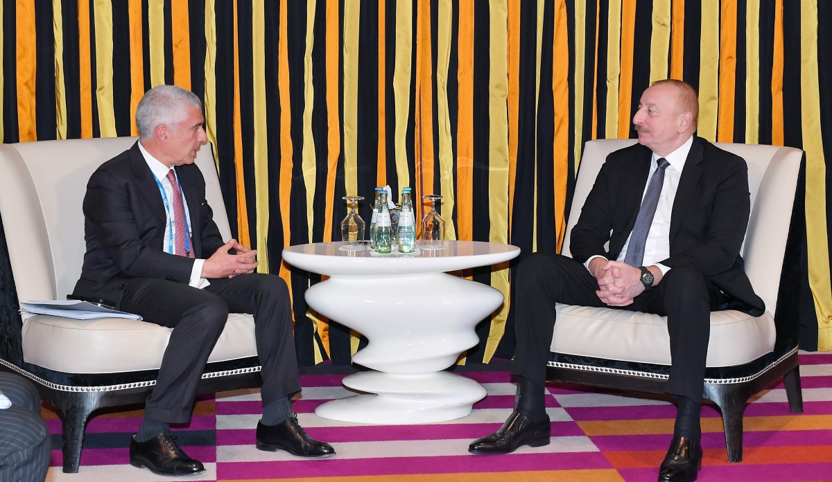 Azerbaijani President Ilham Aliyev meets with Co-General Manager of Leonardo company in Munich
