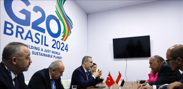 Turkish, Egyptian foreign ministers hold talks on sidelines of G-20 meeting