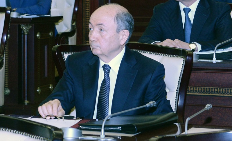 Azerbaijani parliament approves Fikrat Mammadov’s appointment as judge to Constitutional Court