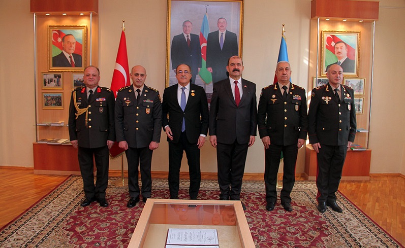 Turkish deputy defense minster visits Azerbaijan Military Institute