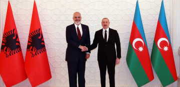 President Ilham Aliyev holds one-on-one meeting with Albanian PM Edi Rama 