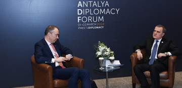Azerbaijani FM, EU special rep discuss Baku-Yerevan normalization process