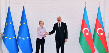 European Commission President Ursula von der Leyen congratulates President Ilham Aliyev