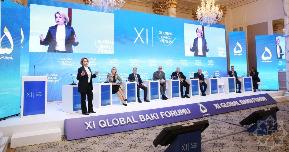 Baku-hosted forum features discussions on War and Peace